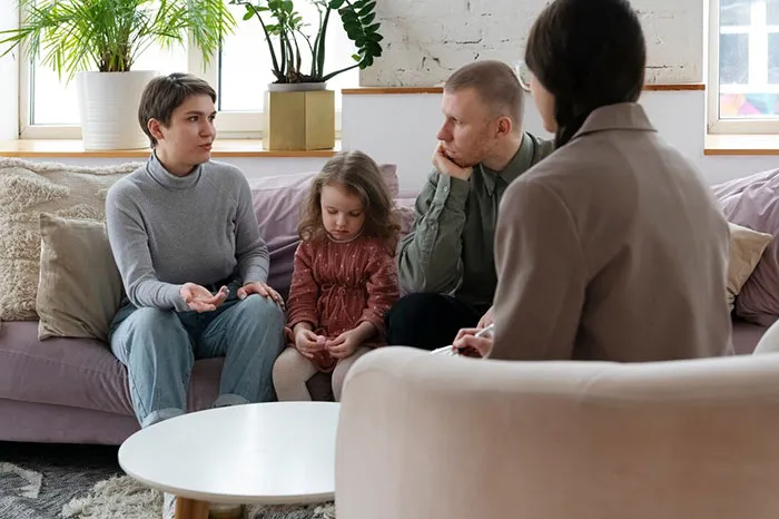 “Not Being Bathed”: 40 Signs The Kids Are Not Alright Because Of Bad Parenting