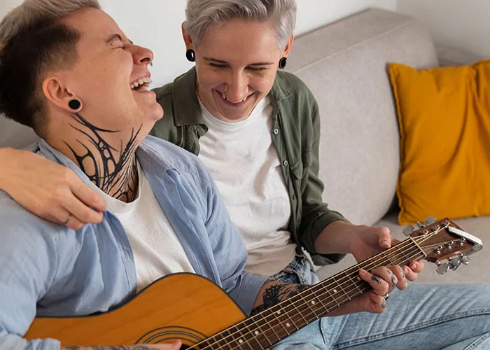 30 Disturbing, Bizarre, And Wholesome Things People Discovered About Partners Only After Marriage