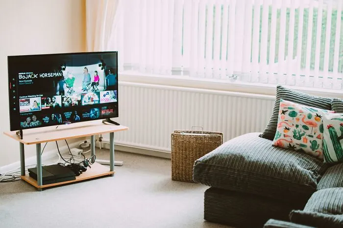 Netizens Reveal 33 Of The Weirdest Deliveries They’ve Ever Received Despite Not Ordering Them