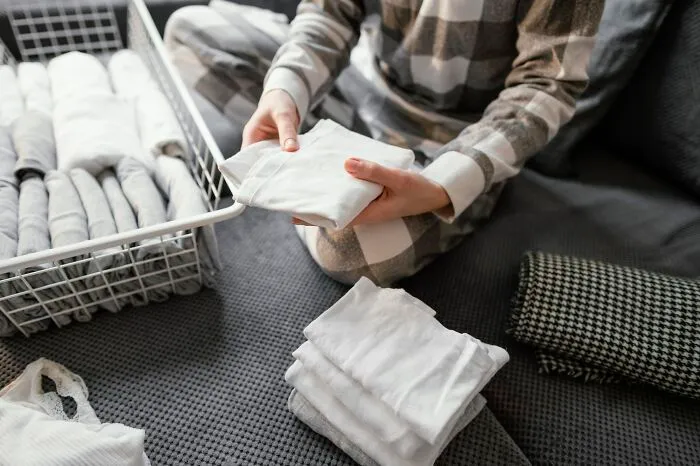 Netizens Reveal 33 Of The Weirdest Deliveries They’ve Ever Received Despite Not Ordering Them