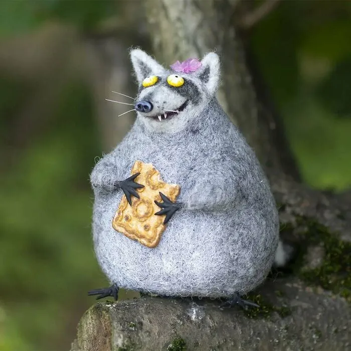 Strange Art Dolls: 30 Funny-Looking Animal Dolls Created By This Georgian Artist