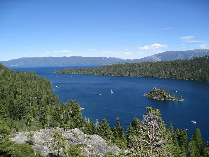 Stunning lake and forest landscape showcasing amazing views in the states.
