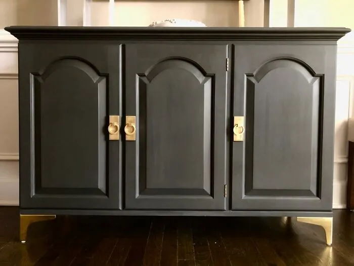 Elevate Your Furniture Game And Give Your Pieces A High-End Vibe With Some Stylish <a Style="Display:inline;" Href="Https://Www.amazon.com/Furniture-Vane-Triangle-Replacement-Cupboard/Dp/B07nrpjjwq?ie=utf8&th=1&linkcode=ll1&tag=bpstarfish-20&linkid=73887e7f2f6852396c69a93f852b1232&language=en_us&ref_=as_li_ss_tl" Target="_blank"><span Style="Font: Inherit; Color: #d74b1f;"> Metal Furniture Legs</Span> That Are Like The Designer Heels Of The Furniture World