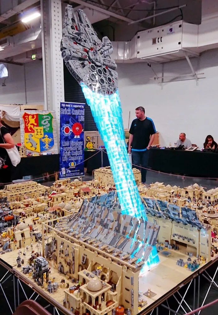 One Totally Insane Mos Eisley Diorama Spotted At Last Year's Con. Looks Like It Took More Time To Make Than The Film Itself! Impressive... Most Impressive