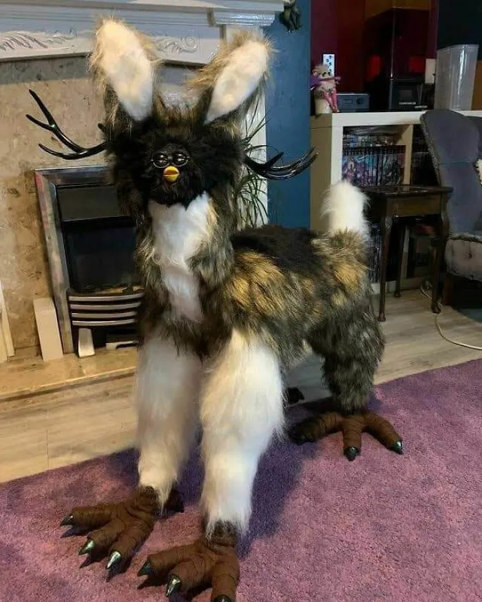 "That's It, I'm Craft Shaming": 30 DIY Projects That Probably Shouldn't Have Seen The Light Of Day (New Pics)