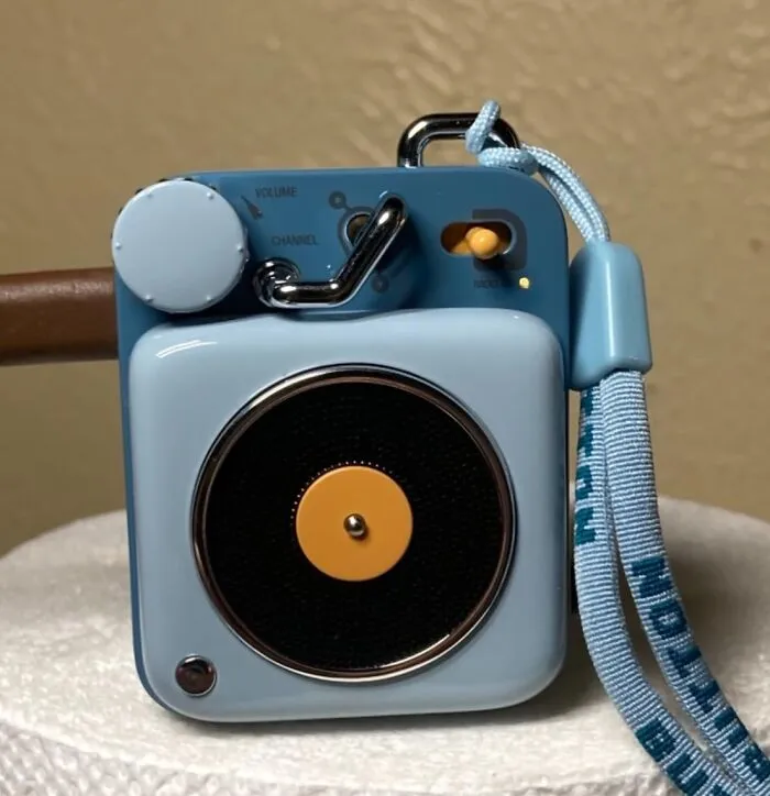 Blast From The Past Meets Modern Tech With A <a Style="Display:inline;" Href="Https://Www.amazon.com/Muzen-Portable-Wireless-Definition-Bluetooth/Dp/B07rzw682m?ie=utf8&th=1&linkcode=ll1&tag=bpbutterfly-20&linkid=6f329d8dffcb4fd9b2d77a89a8e3faf5&language=en_us&ref_=as_li_ss_tl" Target="_blank"><span Style="Font: Inherit; Color: #d74b1f;"> Tiny Retro Bluetooth Speaker </Span>, A Compact And Charming Sound System That Brings Vintage Vibes To Your Music Streaming Experience