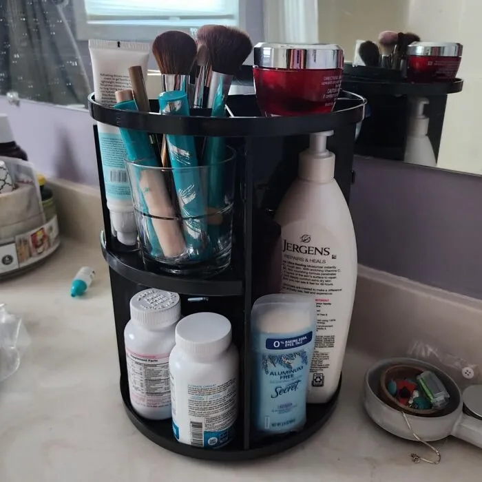 Get Ready To Spin Your Way To A More Organized Beauty Routine! The <a Style="Display:inline;" Href="Https://Www.amazon.com/Syntus-Organizer-Adjustable-Cosmetics-Countertop/Dp/B07qbp9y7v?ie=utf8&th=1&linkcode=ll1&tag=bpwoodpecker-20&linkid=097ed111483219c5ffd443900caebe7f&language=en_us&ref_=as_li_ss_tl" Target="_blank"><span Style="Font: Inherit; Color: #d74b1f;"> 360 Rotating Makeup Organizer </Span> Keeps All Your Fave Products Within Easy Reach, So You Can Focus On Slaying The Makeup Game