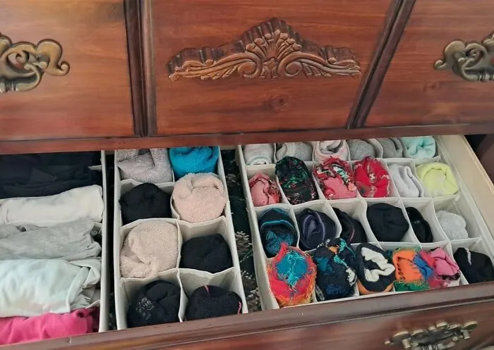 The Secret To A Smoother Morning Routine? A Tidy Underwear Drawer, Courtesy Of The <a Style="Display:inline;" Href="Https://Www.amazon.com/Simple-Houseware-Underwear-Organizer-Divider/Dp/B01dyxhi0e?ie=utf8&th=1&linkcode=ll1&tag=bpwoodpecker-20&linkid=3896c5e45ffd2c6364c8887f38cea8da&language=en_us&ref_=as_li_ss_tl" Target="_blank"><span Style="Font: Inherit; Color: #d74b1f;"> Underwear Organizer</Span>. No More Digging Through A Messy Pile – Just Grab And Go!