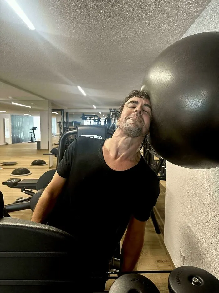 Cuello de un piloto de F1