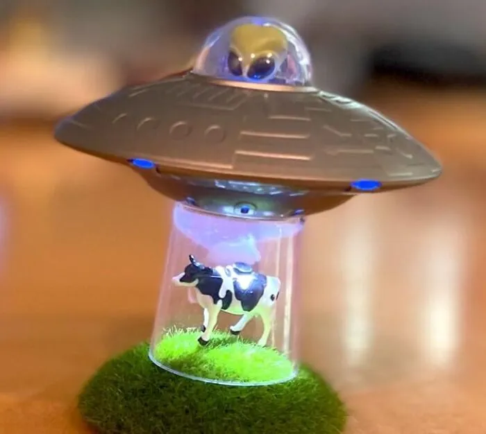 Add A Touch Of Intergalactic Whimsy To Your Workspace With The <a Style="Display:inline;" Href="Https://Www.amazon.com/UFO-Cow-Abduction-Bovine-Light/Dp/0762493410?ie=utf8&linkcode=ll1&tag=bpwhale-20&linkid=003fe748c1466cafbb07375069a54d69&language=en_us&ref_=as_li_ss_tl" Target="_blank"><span Style="Font: Inherit; Color: #d74b1f;"> UFO Cow Abduction Desktop Decor </Span>. This Quirky Conversation Starter Is Sure To Bring A Smile To Your Face And A Hint Of Humor To Your Day