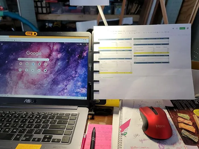 Keep Your Workspace Streamlined And Your Productivity Soaring With The <a Style="Display:inline;" Href="Https://Www.amazon.com/Note-Tower-Document-Monitors-Portable/Dp/B01aa3ho8m?ie=utf8&th=1&linkcode=ll1&tag=bpkomodo-20&linkid=2b7adad7af47a7133e6096a89560baad&language=en_us&ref_=as_li_ss_tl" Target="_blank"><span Style="Font: Inherit; Color: #d74b1f;"> Monitor Document Holder </Span>. This Clever Clip Holds Your Papers At Eye Level, Freeing Up Desk Space And Saving You From The Dreaded "Where Did I Put That?" Syndrome