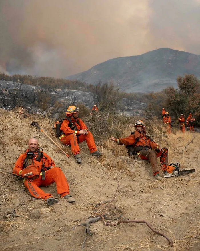 A Photo Of Incarcerated Firefighters Resting After Fighting A Socal Wildfire. They Get $2-$5/Day For That Work