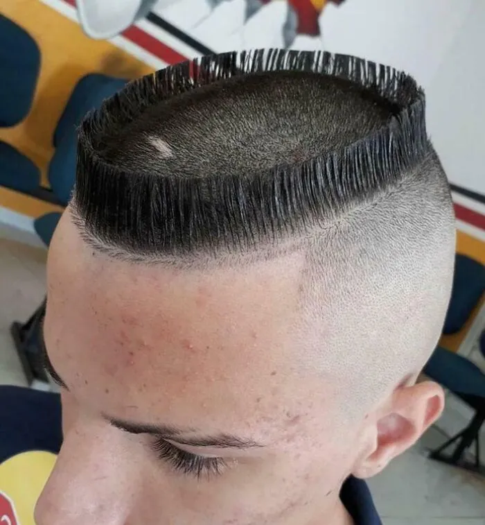 Parece ese cepillo accesorio que viene con las aspiradoras