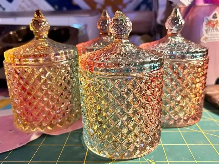 Sugar Coat Your Space With This Stunning <a Style="Display:inline;" Href="Https://Www.amazon.com/Crystal-Decorative-Bathroom-Canister-Colorful/Dp/B0bnt32yln?ie=utf8&th=1&linkcode=ll1&tag=bpfig-20&linkid=819823d3e0d100b86f755f00f0334603&language=en_us&ref_=as_li_ss_tl" Target="_blank"><span Style="Font: Inherit; Color: #d74b1f;"> Rainbow Crystal Glass Candy Jar </Span> - It's Like A Pot Of Gold For Your Desk Or Shelf