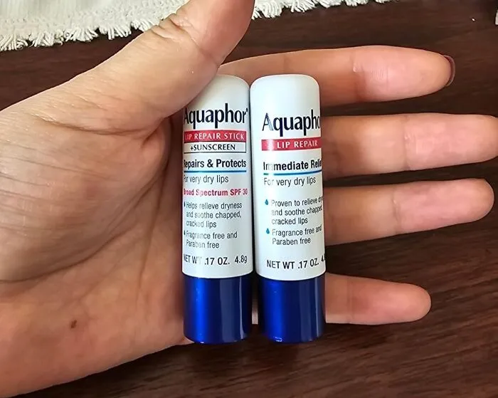 Kiss Dry, Chapped Lips Goodbye With <a Style="Display:inline;" Href="Https://Www.amazon.com/Aquaphor-Repair-Moisturizing-Multipack-Protect/Dp/B09rls2v9m?ie=utf8&linkcode=ll1&tag=bpelk-20&linkid=c71364f4948978cb8eca4de93ed41be8&language=en_us&ref_=as_li_ss_tl" Target="_blank"><span Style="Font: Inherit; Color: #d74b1f;"> Aquaphor Lip Repair </Span> - The Ultimate Lip Savior For When Your Pout Needs A Serious Rescue Mission!