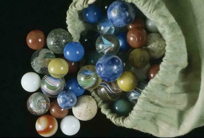 Marbles Had A Resurgence In Popularity In The Early 90s