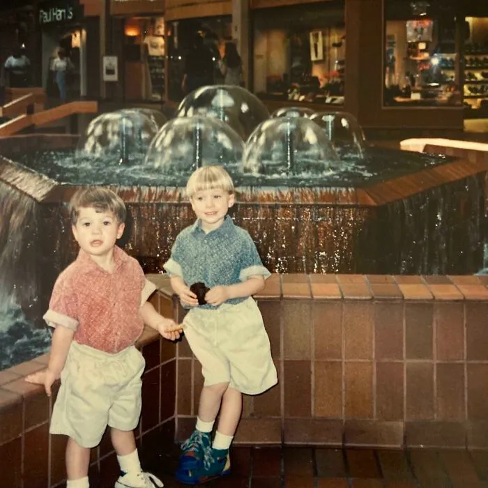 90’s Mall Fountains