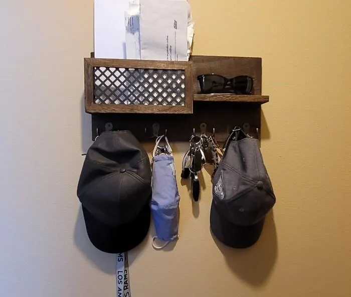 Tame The Entryway Chaos With The <a Style="Display:inline;" Href="Https://Www.amazon.com/Dahey-Mounted-Organizer-Entryway-Decorative/Dp/B088zrwbmk?ie=utf8&linkcode=ll1&tag=bpapple-20&linkid=2d8038cf06b9ed975fd022dc42c6ed67&language=en_us&ref_=as_li_ss_tl" Target="_blank"><span Style="Font: Inherit; Color: #d74b1f;"> Entryway Shelf For Keys, Mail, And Hats </Span> - A Sanity-Saving Spot For All The Stuff You Drop On The Way In!