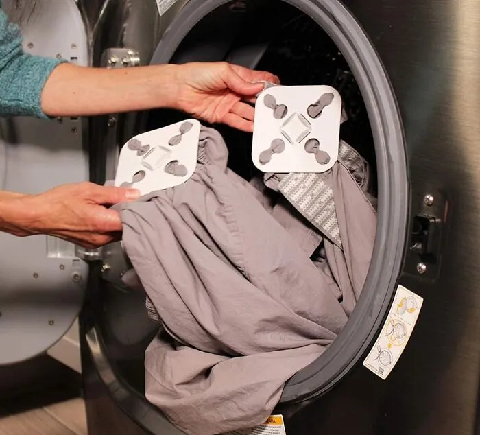 Keep Your Sheets From Getting Tied Up In Knots With This Innovative <a Style="Display:inline;" Href=" Https://Www.amazon.com/Dp/B08dmdt7df?ascsubtag=7771271%2c22%2c44%2cd%2c0%2c0%2c0%2c900%3a2%3b974%3a3%3b1125%3a2%3b1338%3a1%2c53669778%2c0%2c0%2cgoogle&btn_ref=srctok-Fe95c2c9bfbe1937&th=1&linkcode=ll1&tag=bpwalrus-20&linkid=333c5ecb9e58a199dd2587bfbdd47257&language=en_us&ref_=as_li_ss_tl" Target="_blank"><span Style="Font: Inherit; Color: #d74b1f;"> Wad-Free Bed Sheet Detangler</Span>, Which Makes Laundry Day A Little More Breezy And A Lot Less Tangled
