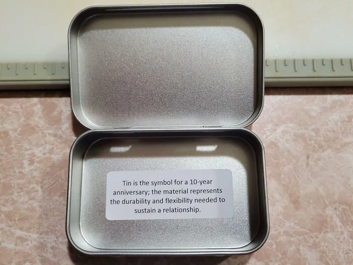 10 Year Symbol: Represents Durability And Flexibility. My Wife Got This From Work, She's Been There 19 Years. They Gave This And A Bunch Of Other Random Stuff