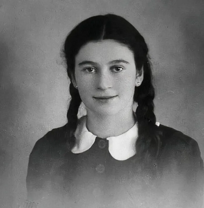 30 Fascinating Historical Photos That Offer A New Perspective On The Past