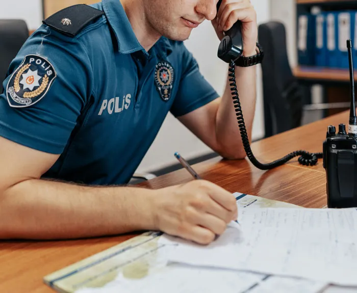 “Technically Wrong, Morally Right”: 30 Times Cops Have Done Something Illegal