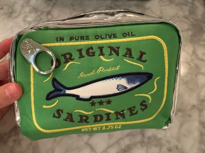  Always Be One Step Ahead Of The GRWM Girlies And This <a style="display:inline;" href="https://www.amazon.com/Cessfle-Sardines-Cosmetic-Creative-Coquette/dp/B0CY8HWT23?ie=UTF8&th=1&linkCode=ll1&tag=bppanda-20&linkId=ff52d8026d78b38f7721f96e121bd753&language=en_US&ref_=as_li_ss_tl" target="_blank"><span Style="Font:inherit;color:#d74b1f;"> Sardine Makeup Bag</Span> Is It!