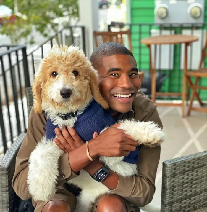 This UPS Driver's 21 New Photos With Pets Are The Dose Of Wholesome Content You Need