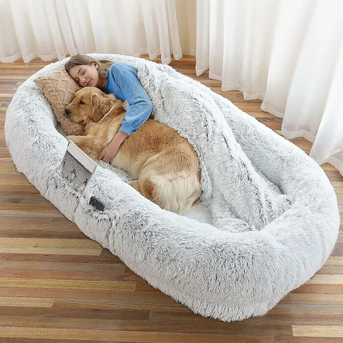 Live Your Best Sloth Life In This <a Style="Display:inline;" Href="Https://Www.amazon.com/Wros-Washable-Napping-Orthopedic-Present/Dp/B0bmk4vqj5?pd_rd_w=qhuxu&content-ID=amzn1.sym.42aa4ac9-41cf-40f2-844a-256751b93dbf&pf_rd_p=42aa4ac9-41cf-40f2-844a-256751b93dbf&pf_rd_r=5k8k29f4nqwgdq4rpksb&pd_rd_wg=m1hgy&pd_rd_r=6d517ba9-417f-4699-Ab4b-Ba51374fa3cb&pd_rd_i=b0bmk4vqj5&th=1&linkcode=ll1&tag=bpmole-20&linkid=a9e8dd4330d56082abff32c3130dcb6b&language=en_us&ref_=as_li_ss_tl" Target="_blank"><span Style="Font: Inherit; Color: #d74b1f;"> Giant Human Dog Bed </Span> It's The Ultimate Excuse To Never Leave The House Again
