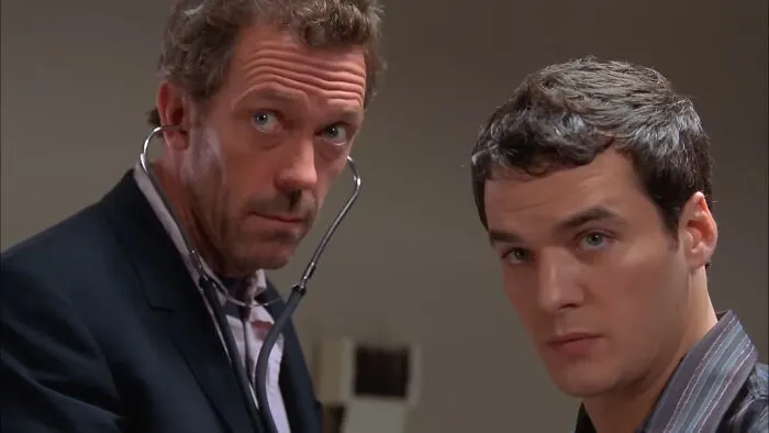 40 Shows That Have Amazing Rewatchability According To Folks Online