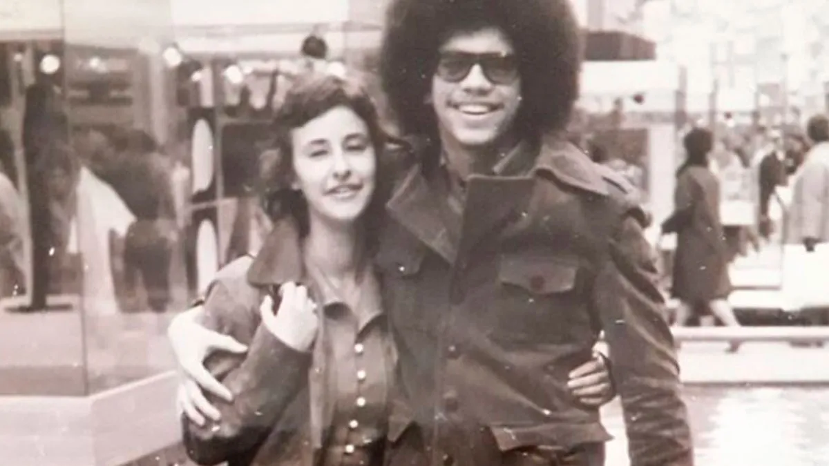 “My Mom And Dad In 1973”: 30 Striking Pics From People’s Lives In The 70s