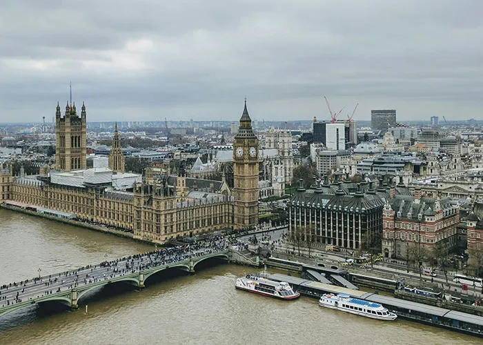“The Constitution Doesn't Apply Here”: Europeans Share Their Worst American Tourist Encounters