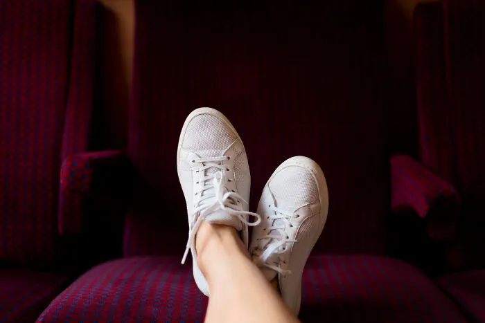 30 People Share Their Non-Negotiable Household Rules, And Some Are Downright Bizarre