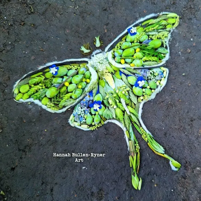 This Artist Works In Nature And Uses Only The Materials Available To Create Beautiful Artwork (43 Pics)