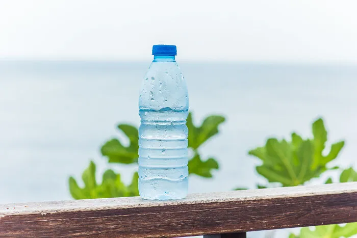 Plastic Bottled Water And Water Filter Pitchers 