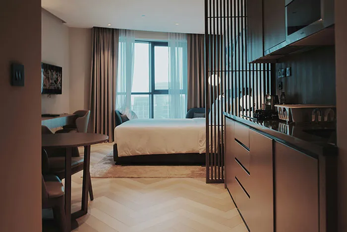 “Showers Only”: 30 Netizens Share Their Personal Unwritten Hotel Stay Rules