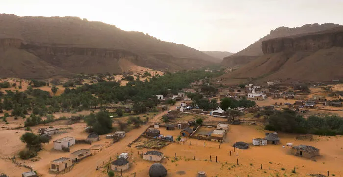 32 People Share Shocking Reasons They'd Never Want To Travel To These Countries Again 
