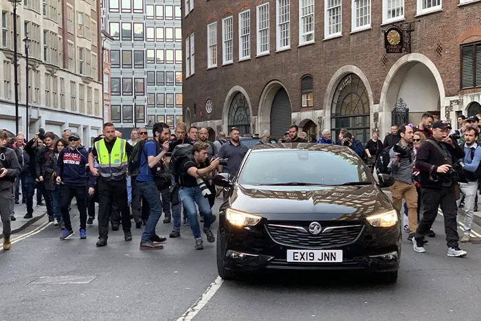 30 Bodyguards Reveal What It’s Like Protecting The Rich And Famous