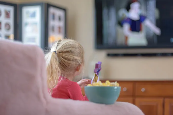 30 Disturbing Rules Parents Made Kids Follow That They Only Realized Were Weird Later On In Life