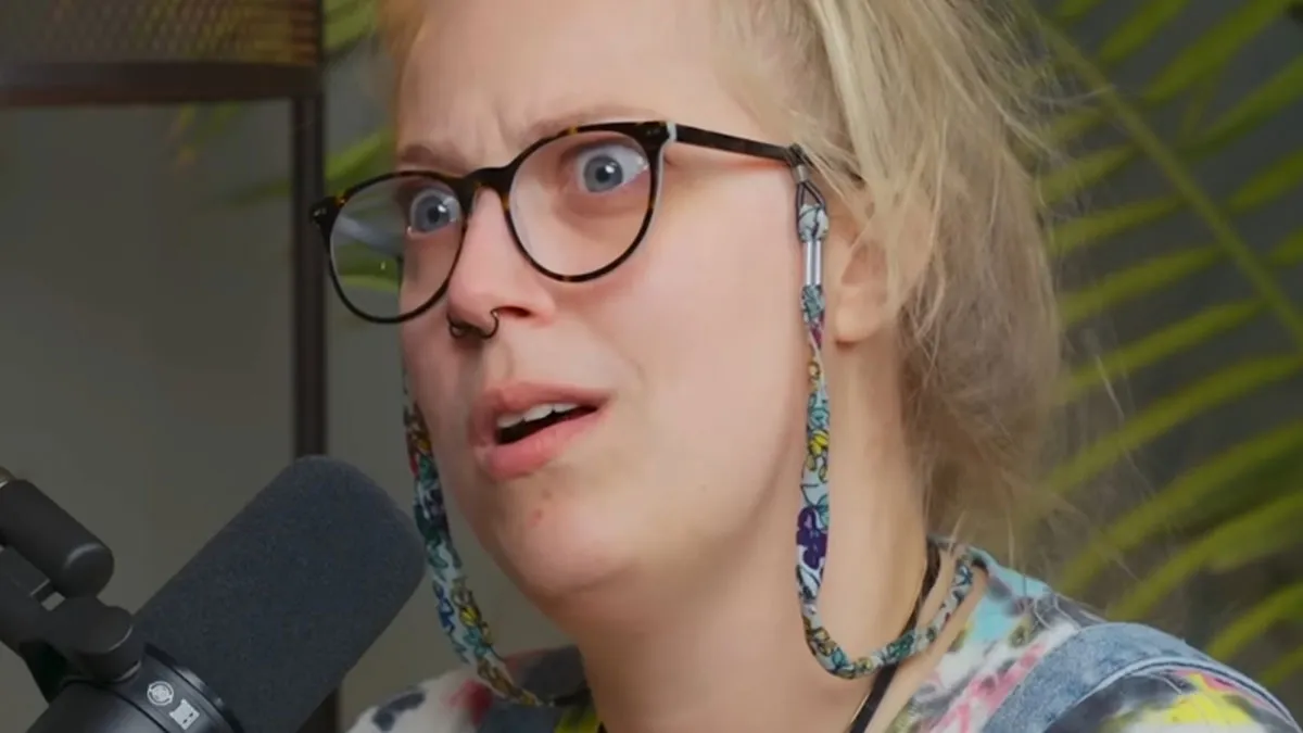 "Girl, You're Not Gonna Survive": Guy Gives Unemployed Woman Reality Check