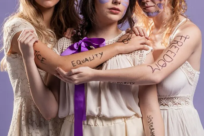 30 Facts You “Weren’t Taught In School” To Help You Get A Complete Picture Of The Past