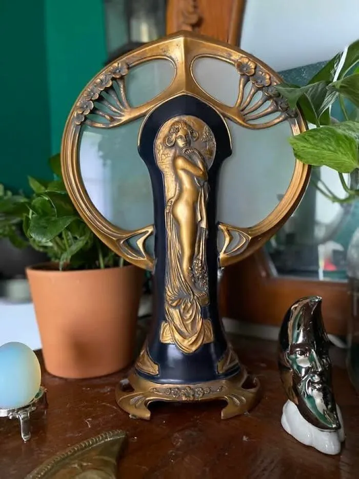 I’m Not Sure If This Belongs Here But The Other Day I Went Thrifting With Some Friends And We Came Across This Beautiful Lamp! I Ended Up Caving And Buying It, LOL