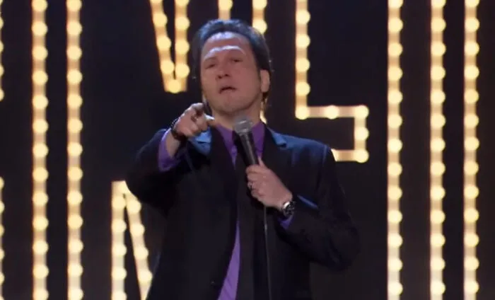 Someone Asked “Who Is The Worst Comedian To Ever Make It Big?” And Got These 22 Replies