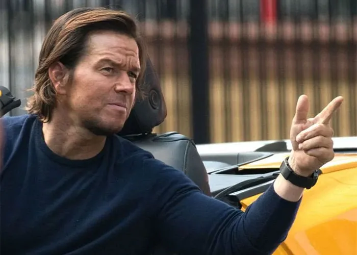 40 Times Hollywood Miscast So Badly, They Almost Tanked The Movie