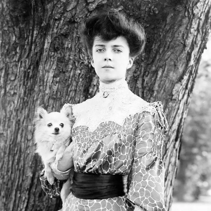 30 Fascinating Historical Photos That Offer A New Perspective On The Past