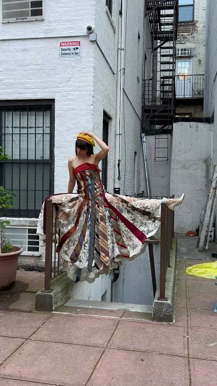 Hold My Bagel: 30 Iconically Bizarre Fashion Looks That Got Spotted In NYC