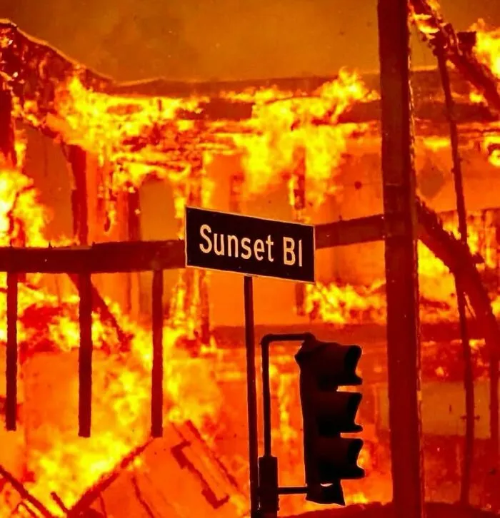 “If God Wanted It To Rain… He Would Have Done It”: Devastating Fires Engulf LA (30 Pics)