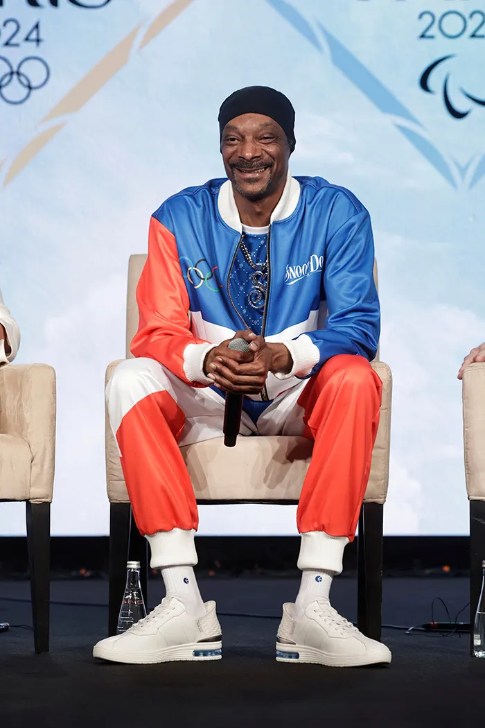Snoop Dogg gives out free clothes at his store to those impacted by the LA wildfires
