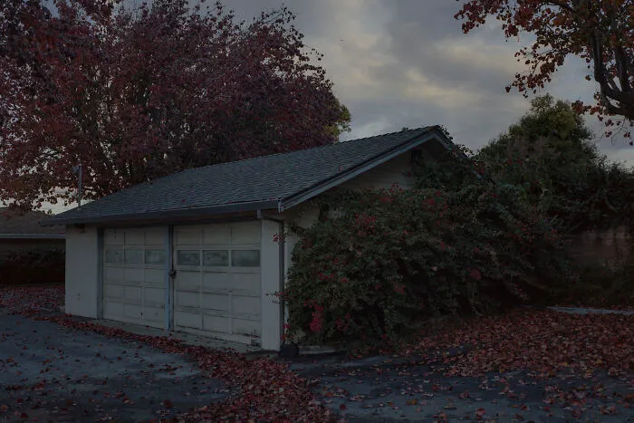 “Fading”: The Quiet Poetry Of Suburban Disconnection By Mischa Lluch (20 Pics)