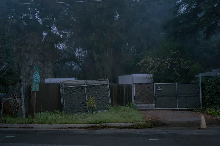 “Fading”: The Quiet Poetry Of Suburban Disconnection By Mischa Lluch (20 Pics)